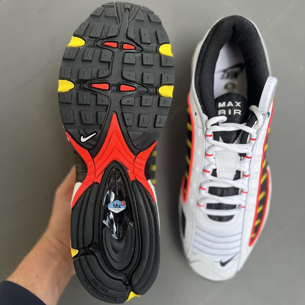 tailwind nike trainers