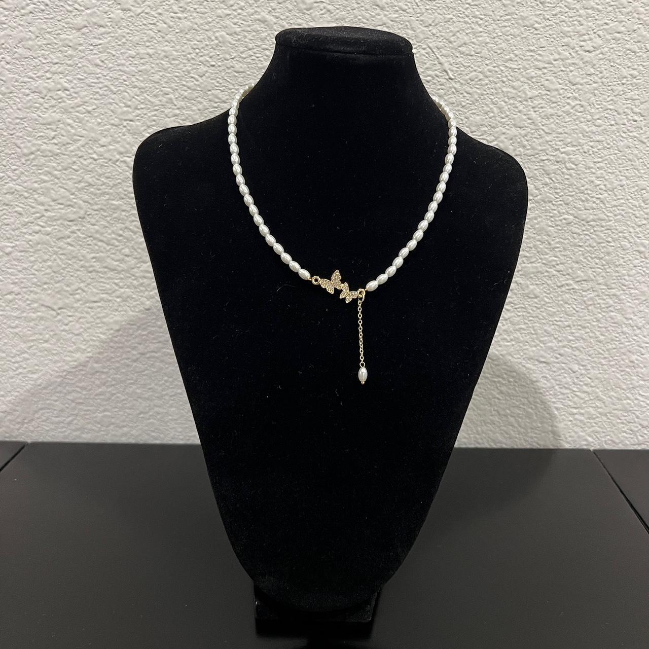 item listed by denise_t_