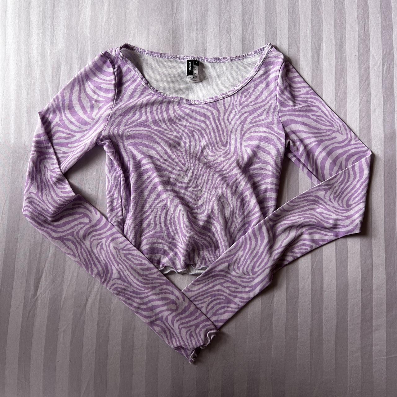 item listed by denise_t_