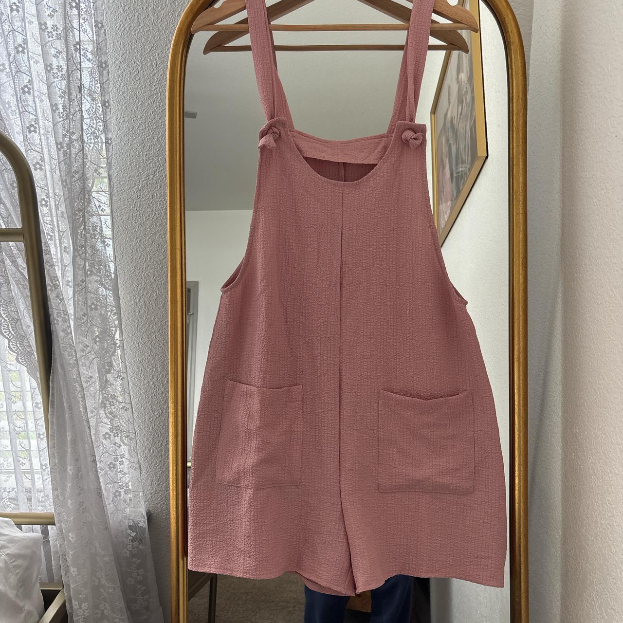 item listed by papillonscloset