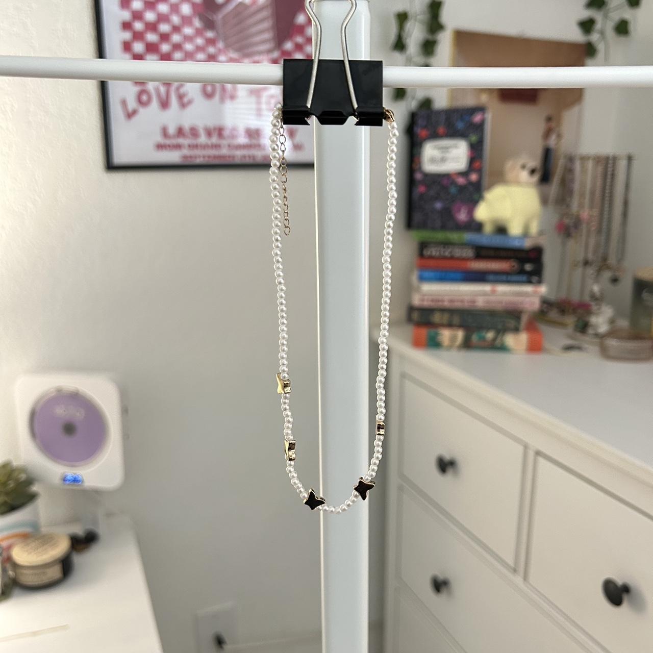 PacSun/LA Hearts Butterfly Pearl Necklace! 🦋 Depop