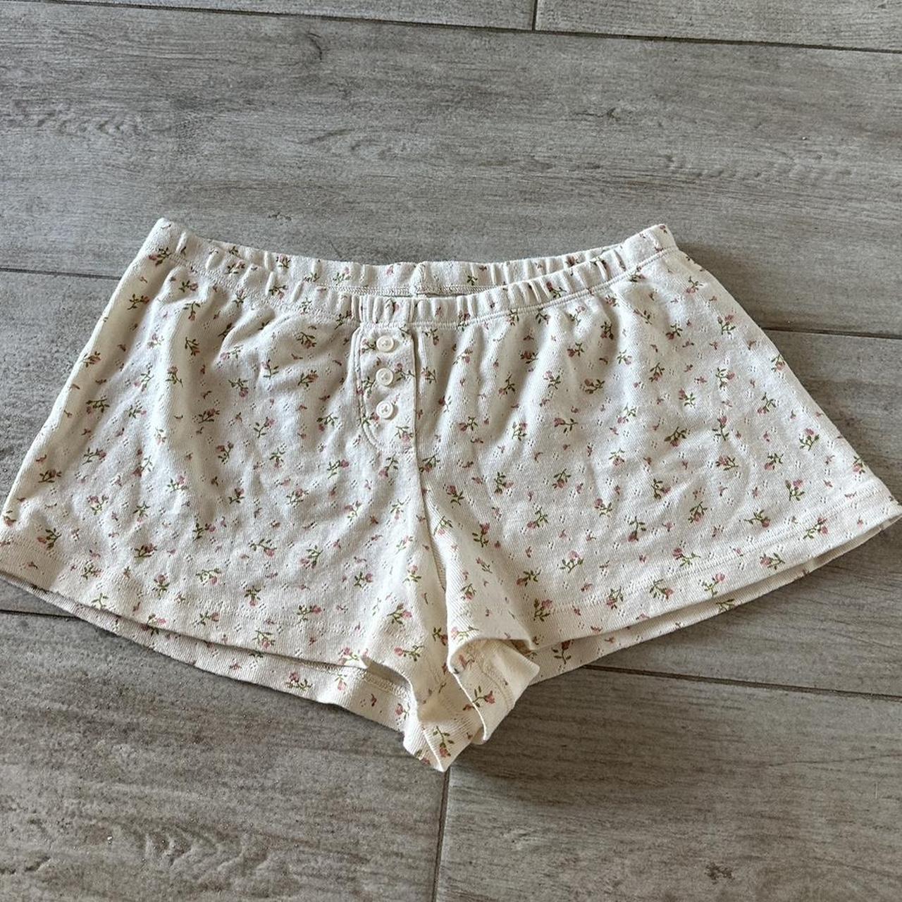 Brandy Melville shorts never worn before but no tag,... - Depop