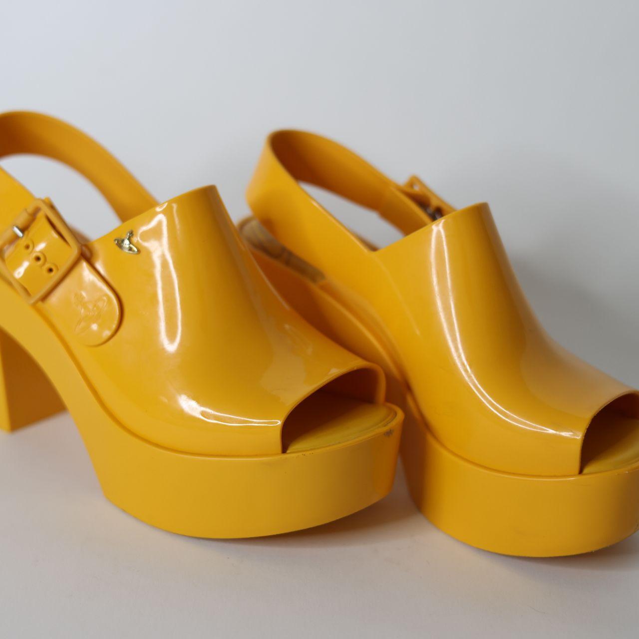 VivienneWestwoodAnglomaniaxMelissaplatform...