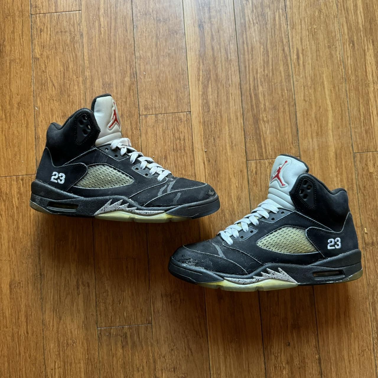 2011 jordan 5 metallic