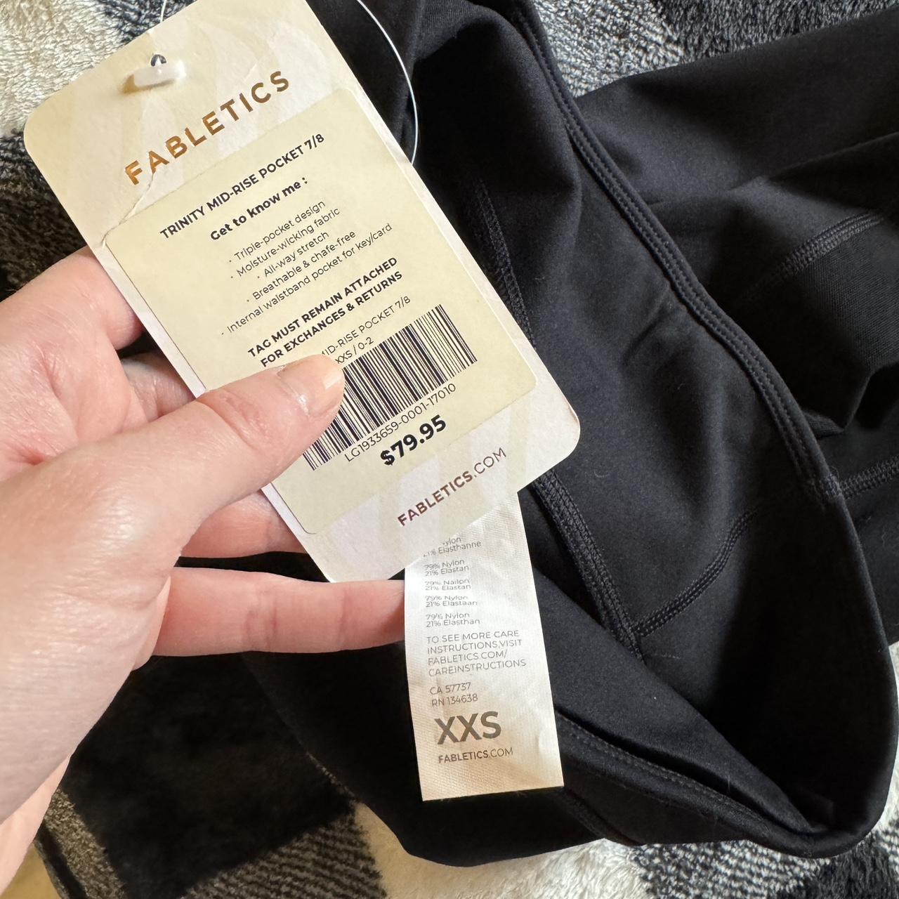 Fabletics outlet Trinity Mid-Rise Pocket 7/8 Leggings in Black