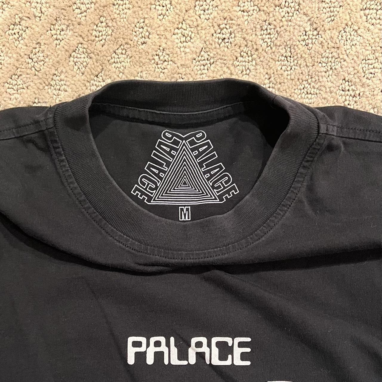 Palace Men's Black and White T-shirt (3)