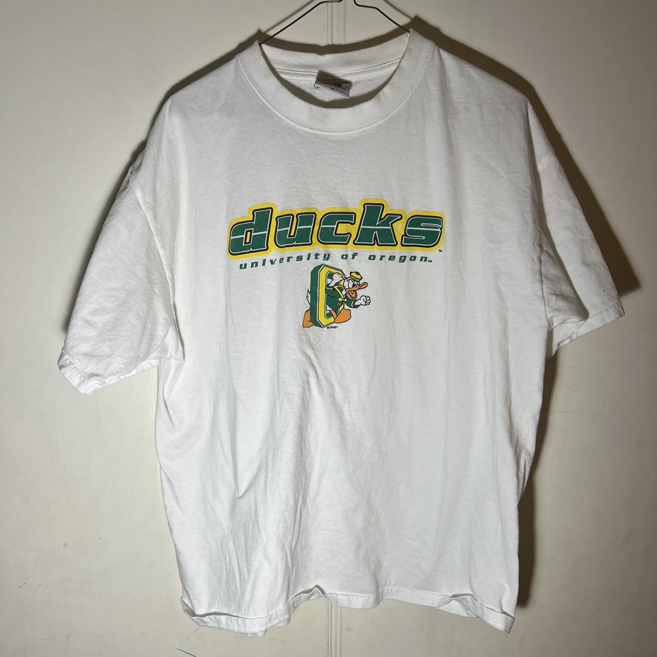 Early 2000s ducks x Disney shirt Size XL fits more... - Depop