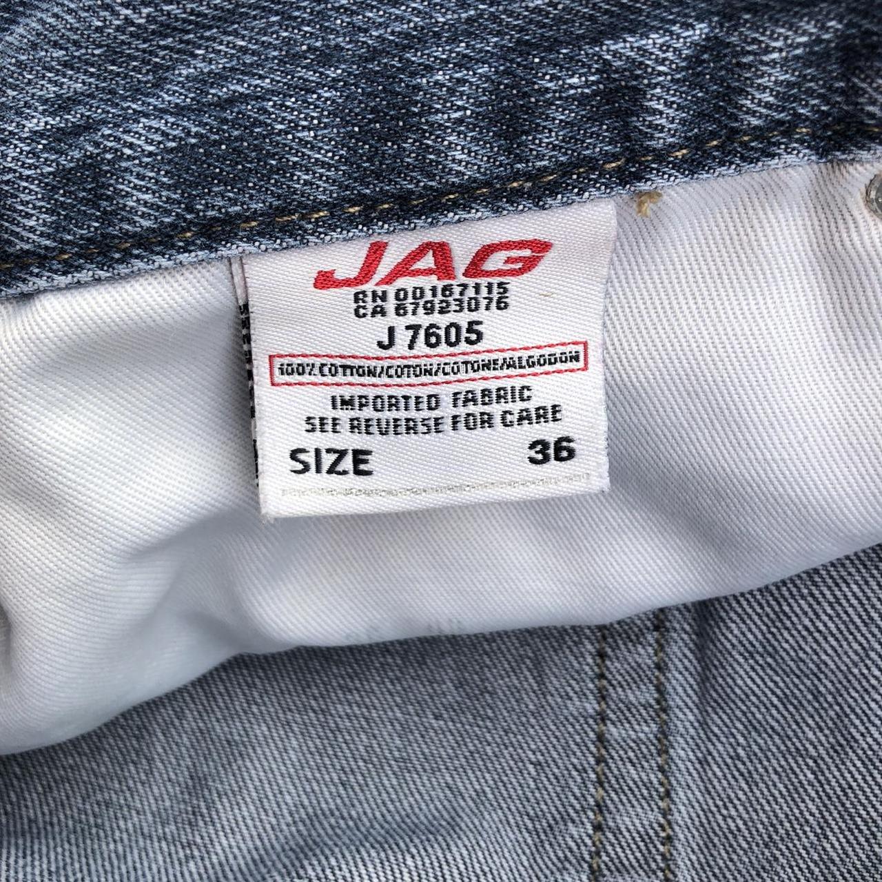 JAG Men's Blue and Navy Shorts (3)