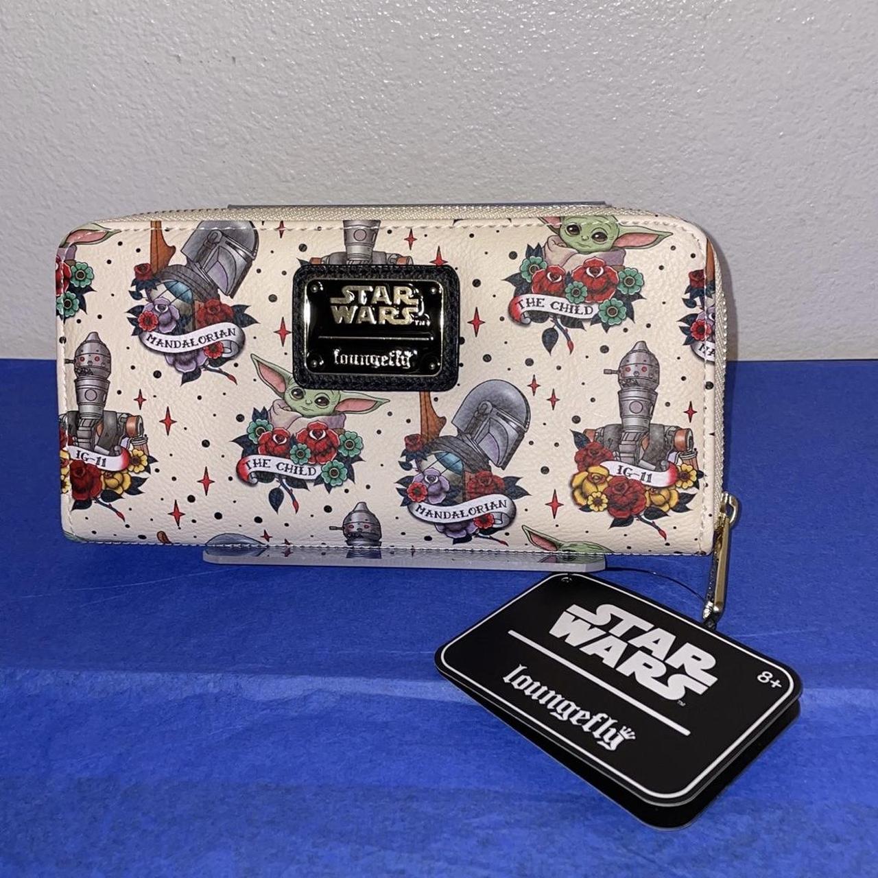 Star selling Wars loungefly tattoo bag w/wallet