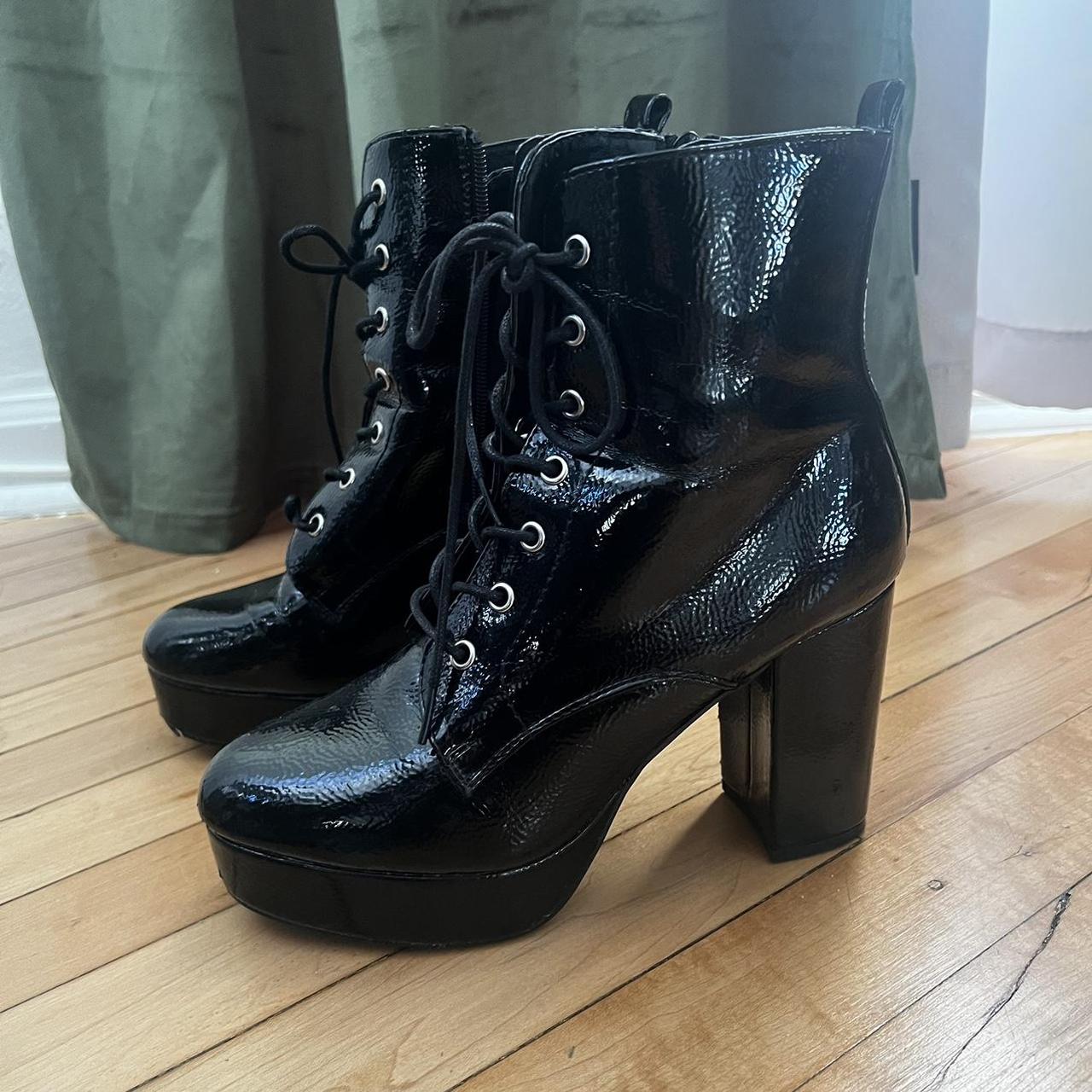 Forever 21 Women's Black Boots | Depop