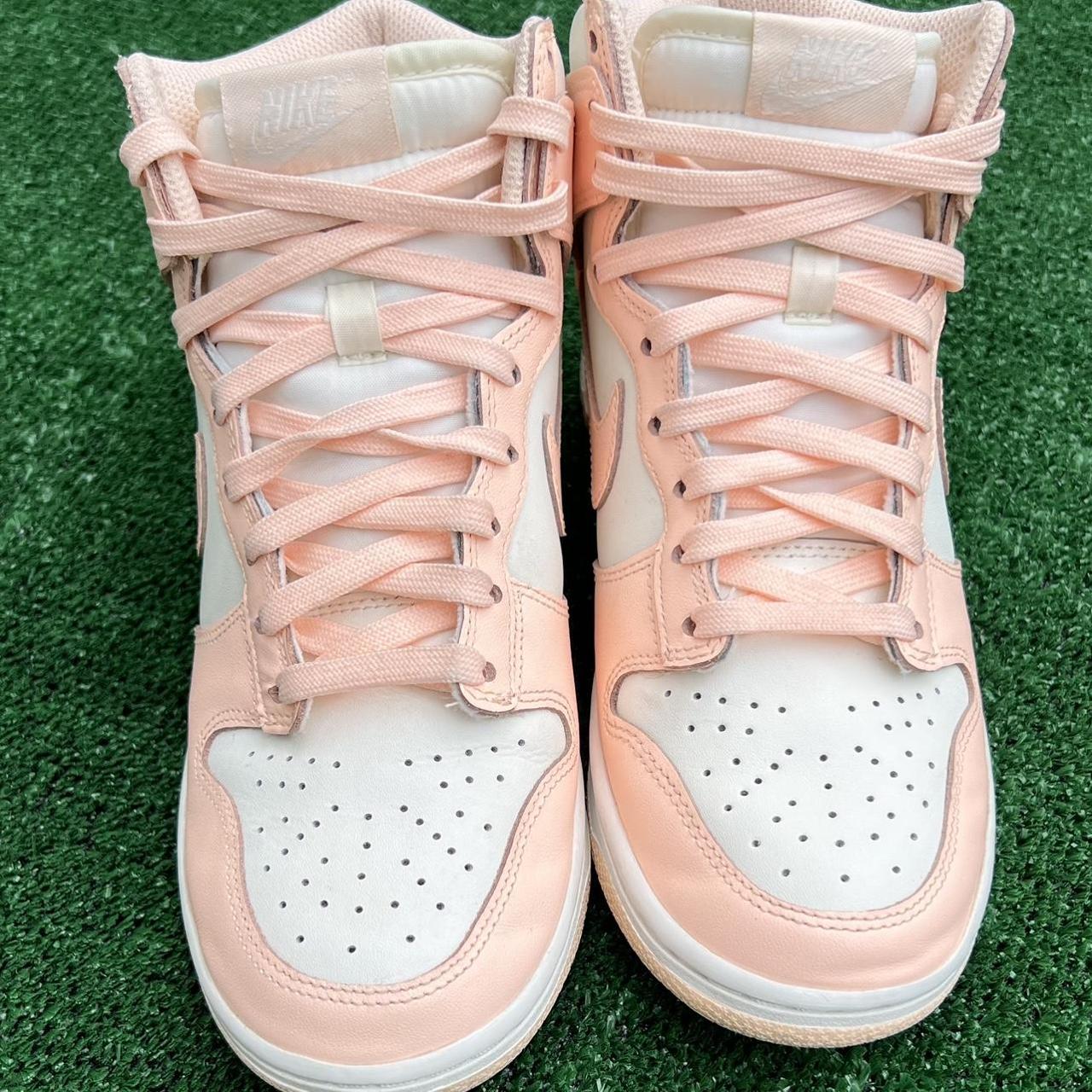 dunk high crimson tint outfit