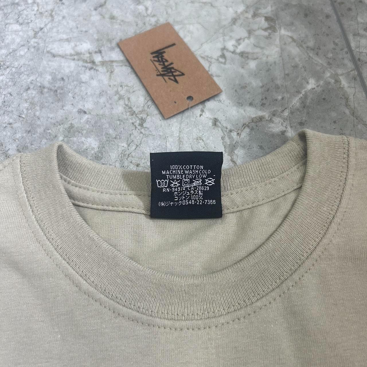 ★韓国の人気★【STUSSY】★Stussy SUITS T-SHIRT★KHAKI★ ☆韓国の人気☆【STUSSY】☆Stussy SUITS T-SHIRT☆KHAKI☆