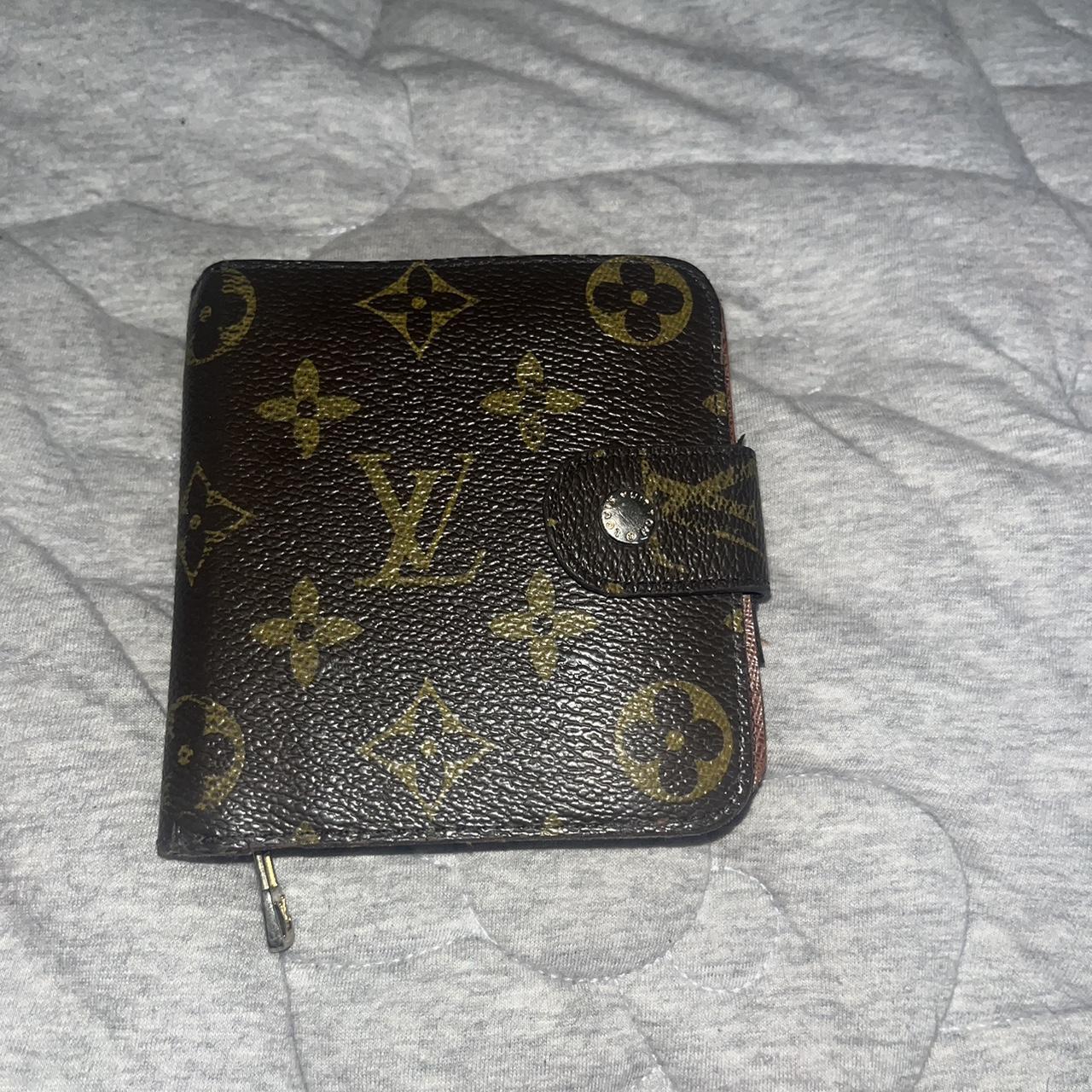 Authentic LV Wallet Purse in Black Brand New never used - Depop