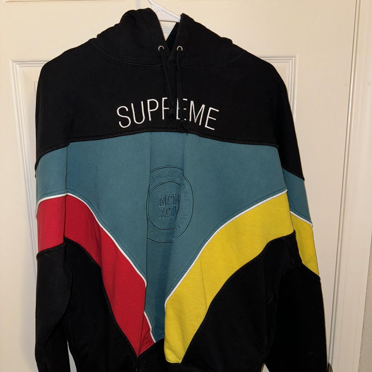 Supreme Milan Hooded sweatshirt Size M - Depop