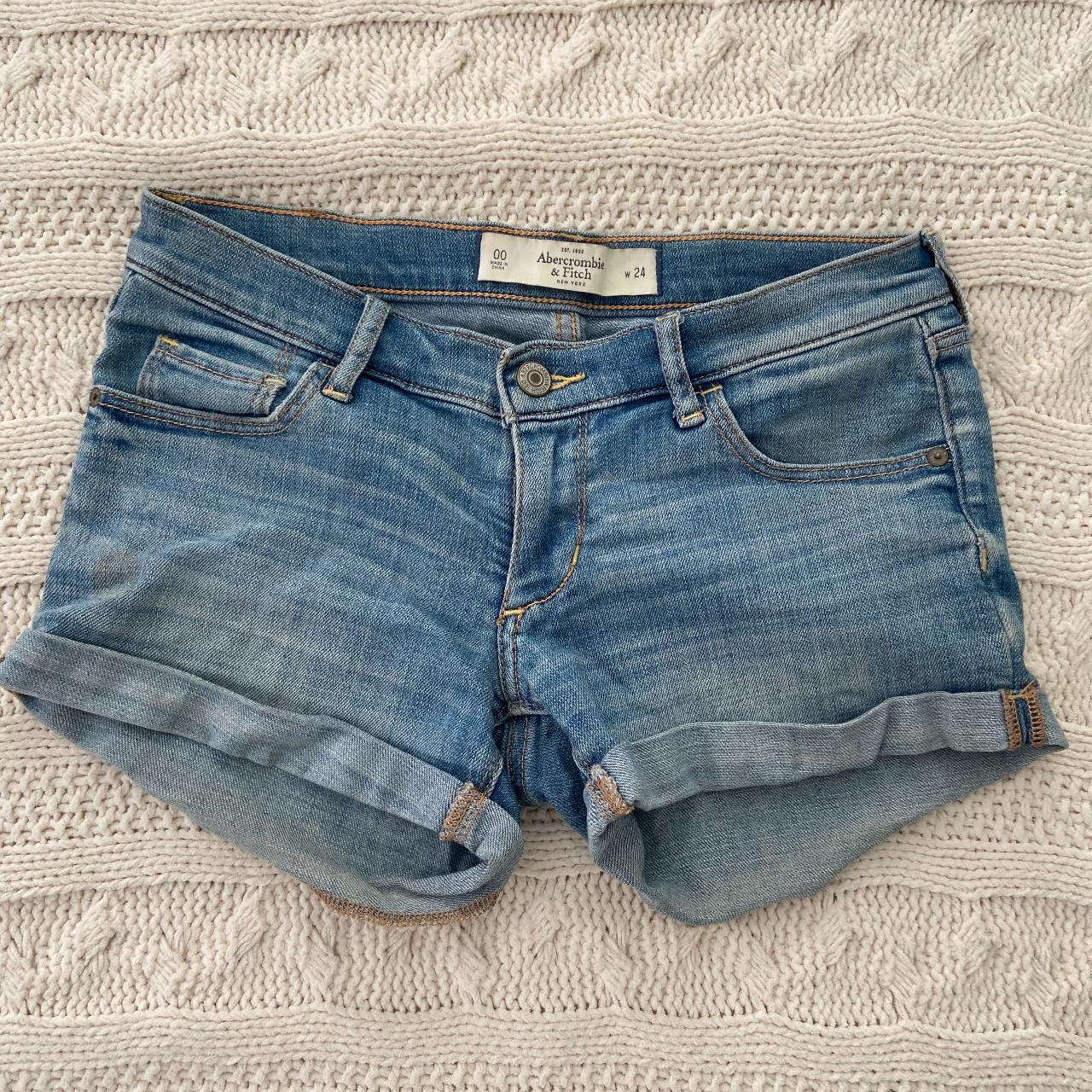 Abercrombie & Fitch Women's Blue and Navy Shorts | Depop