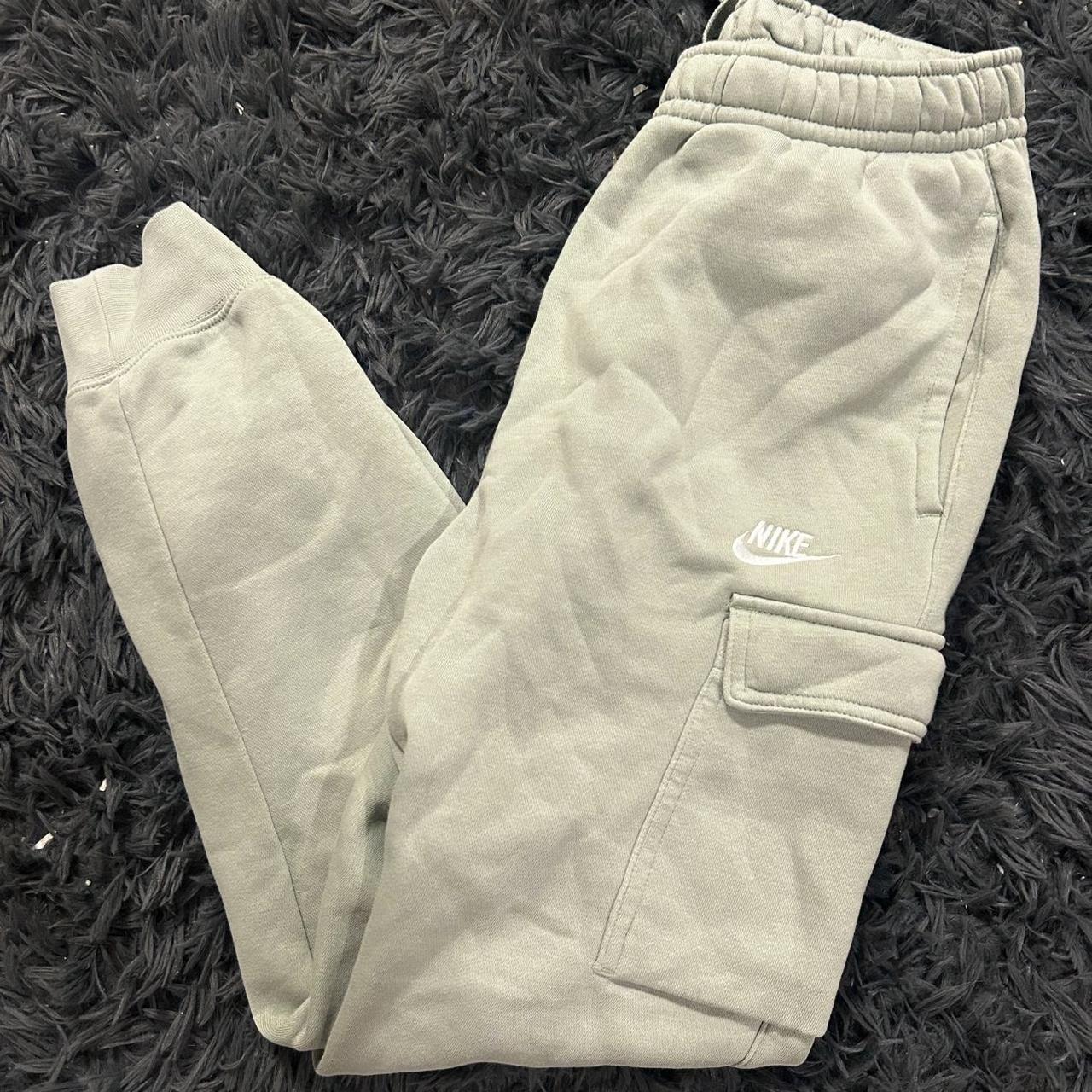 item listed by _sydneydennison