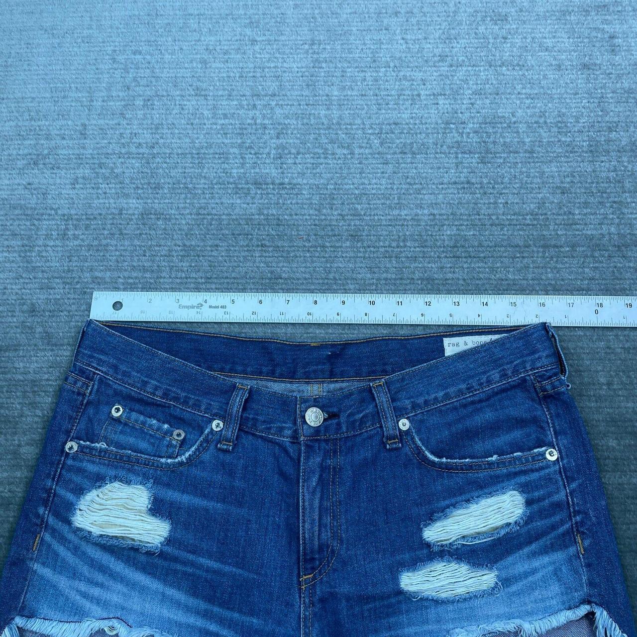 item listed by _sydneydennison