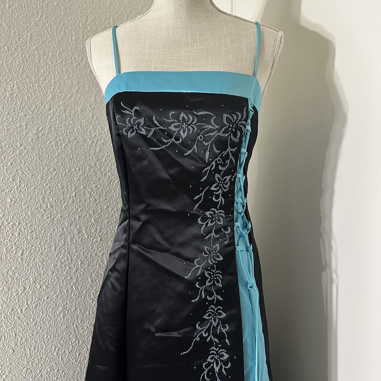 Vintage 90s vampy lace up beaded prom dress