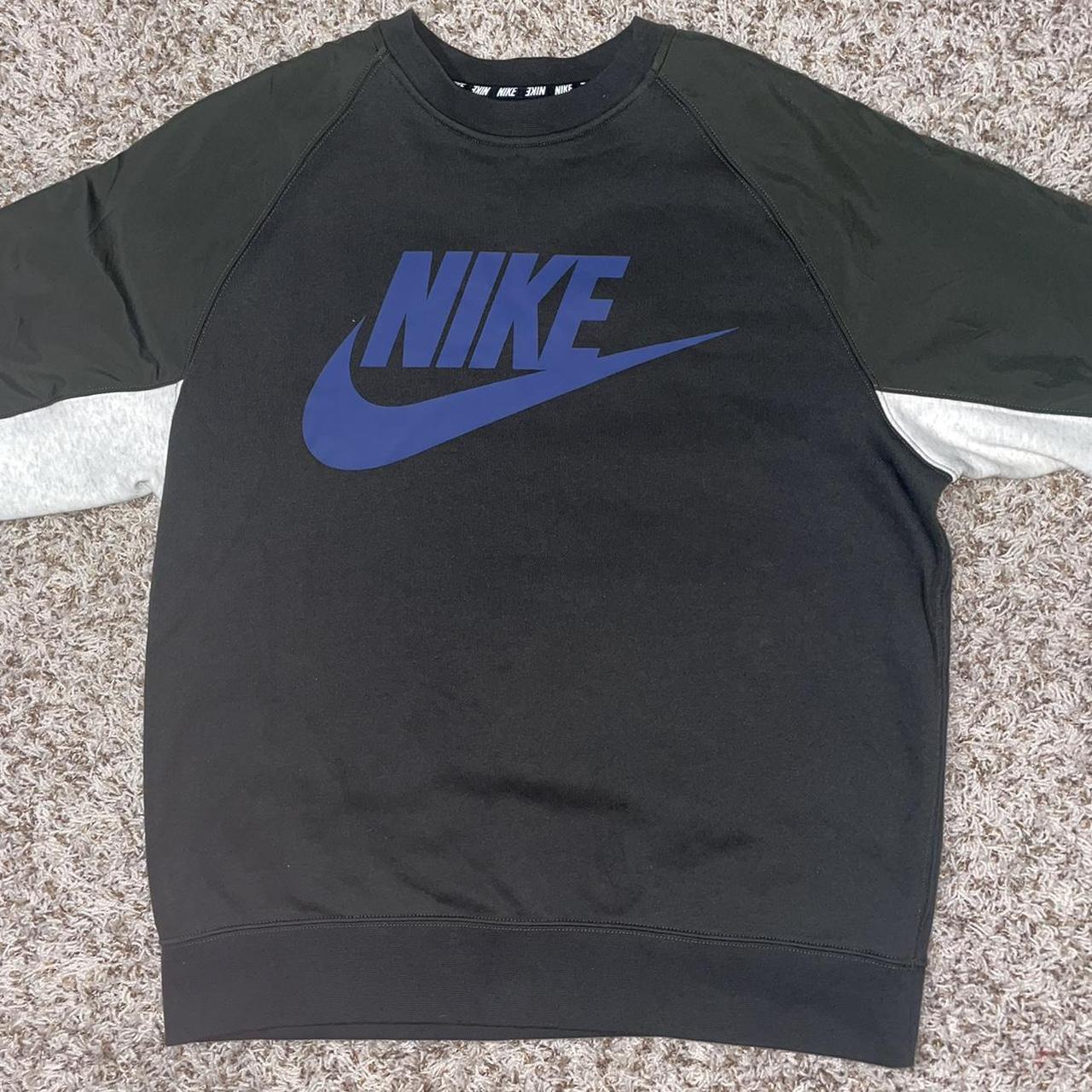 Nike air best sale cream sweatshirt