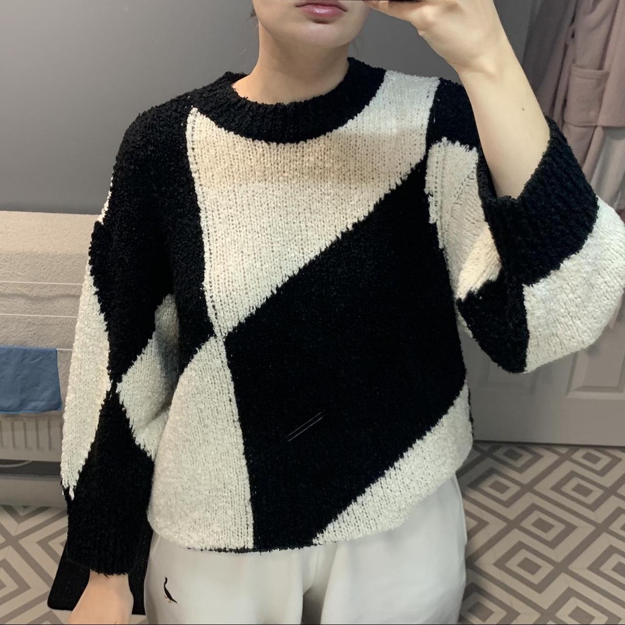 Topshop Women's Black And White Jumper 