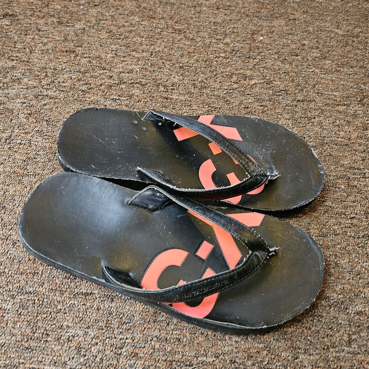 Y3 flip orders flops