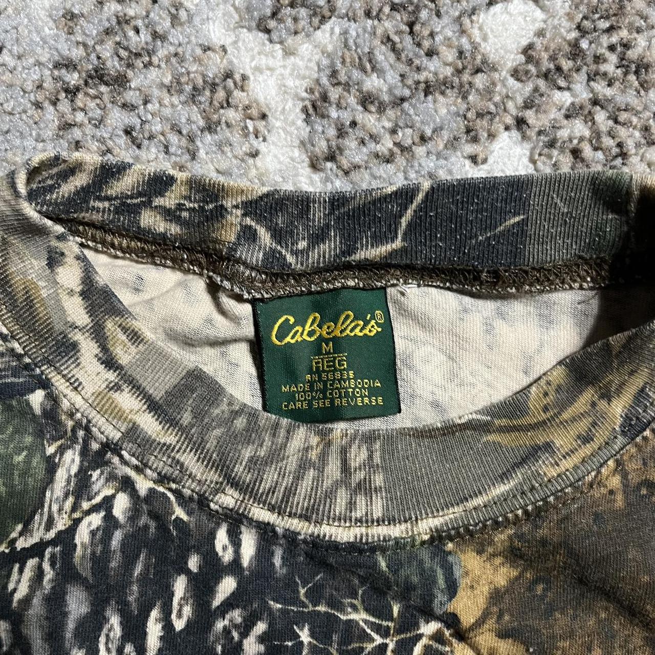 Vintage Cabela’s Camouflage Essential T-Shirt Flaws... - Depop