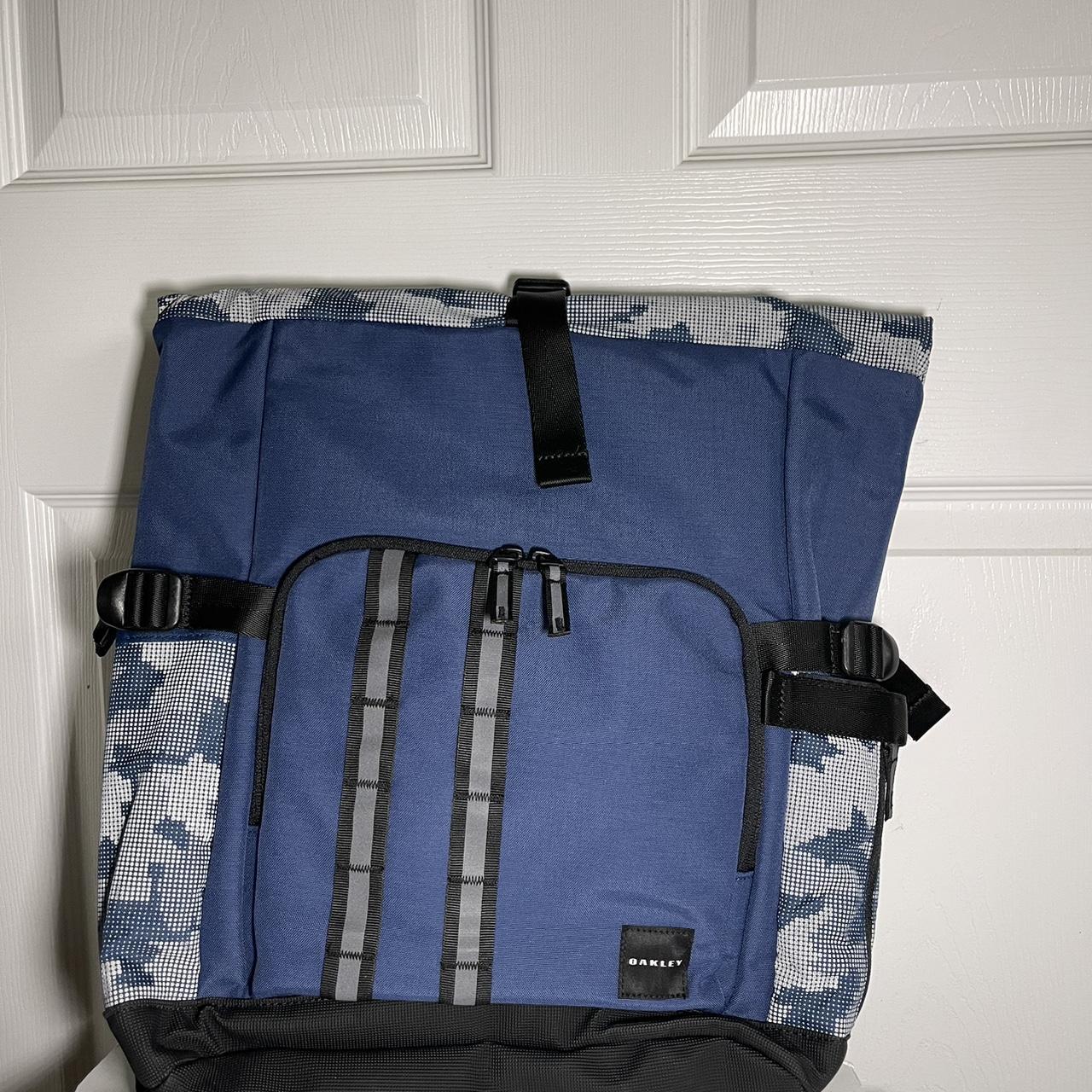 Oakley Utility Rolled Up Backpack