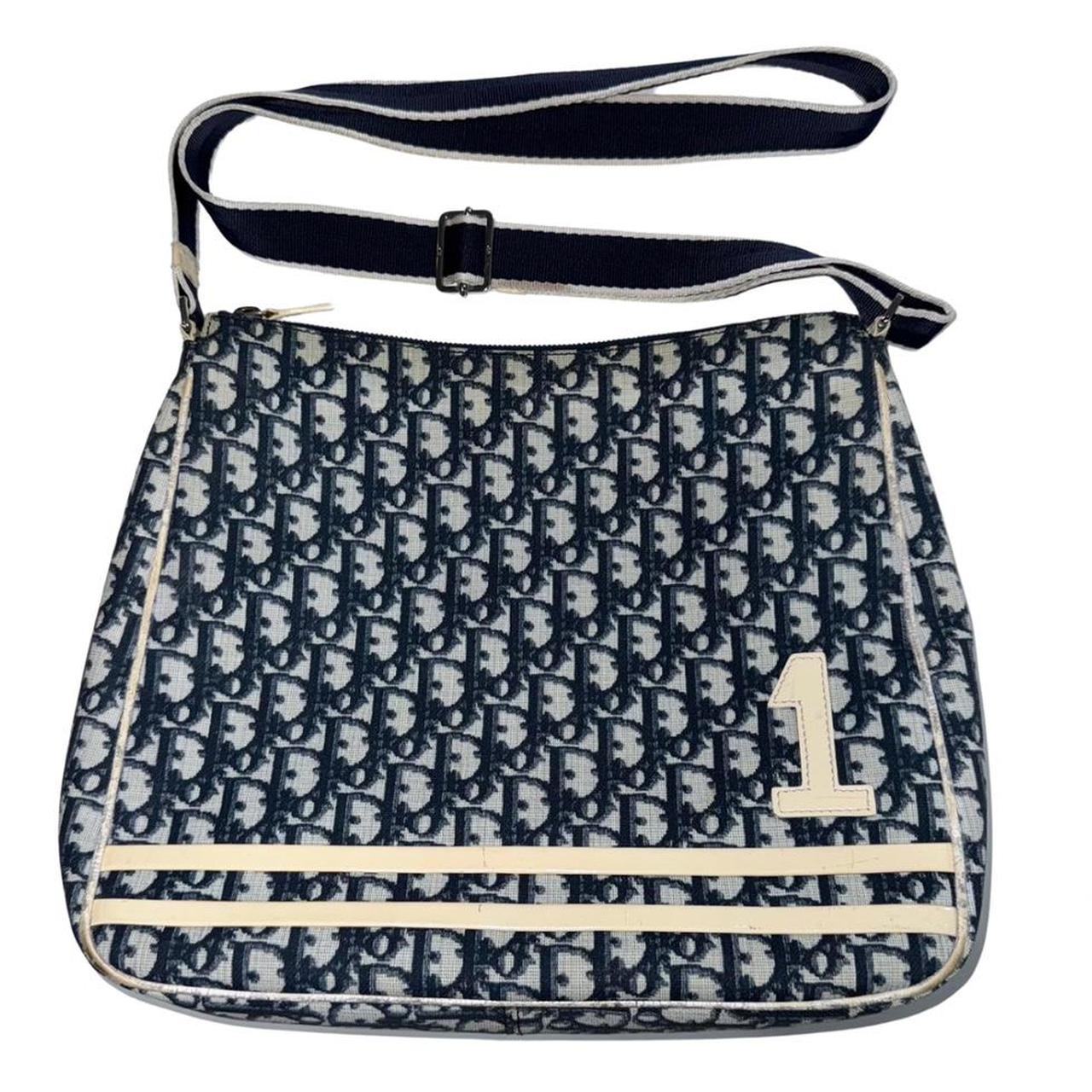 item listed by thehypehaus
