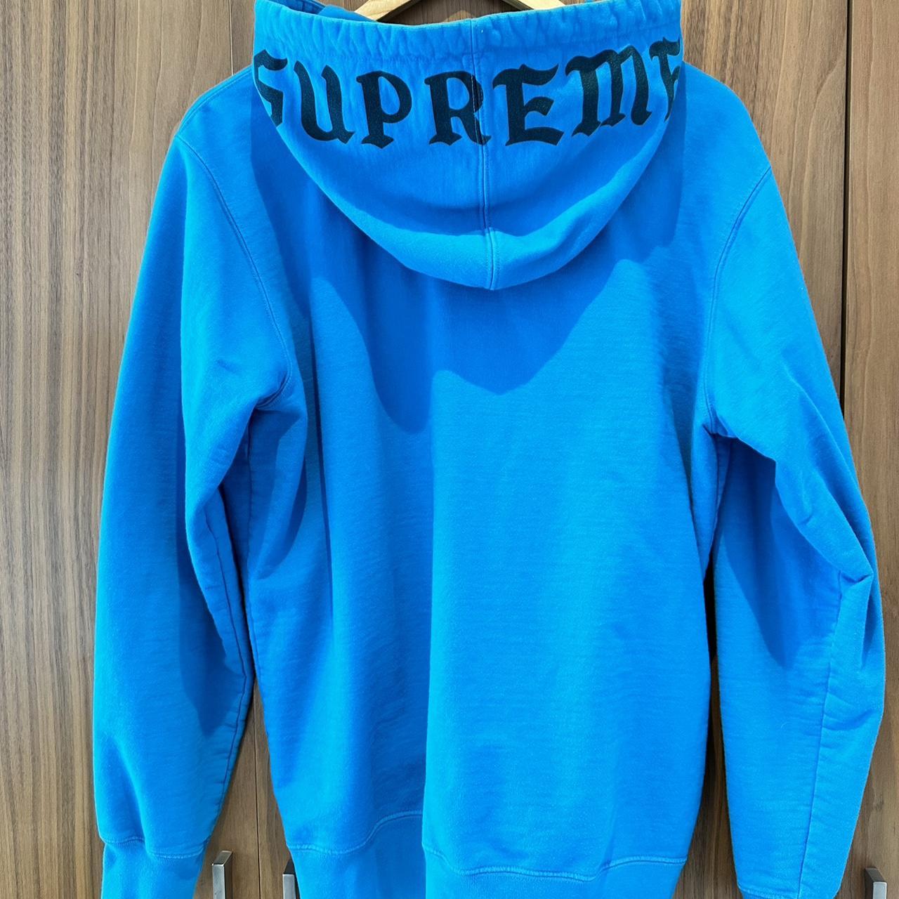Supreme hoodie ( old english font 2016 blue) large... - Depop