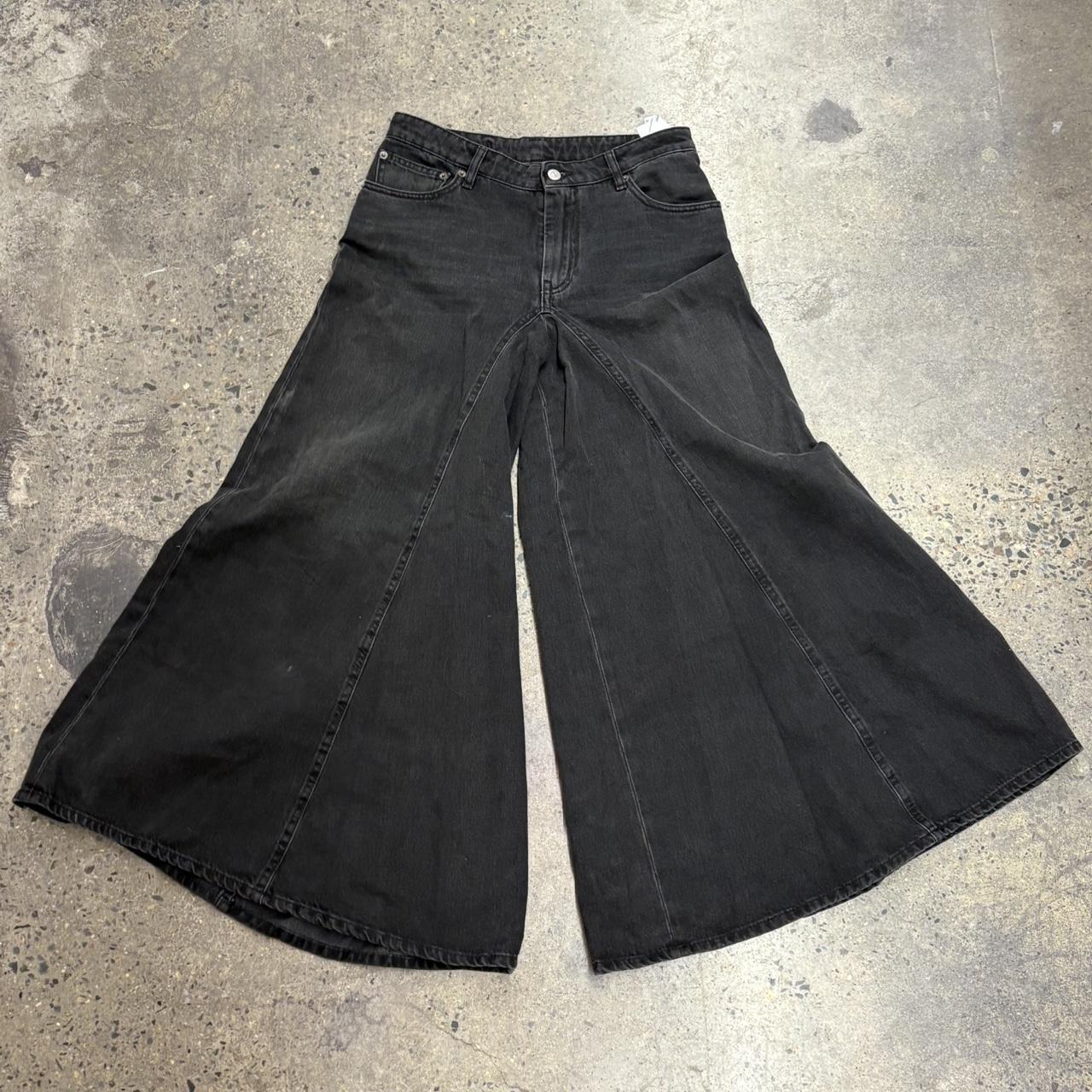 item listed by fielddaygarments
