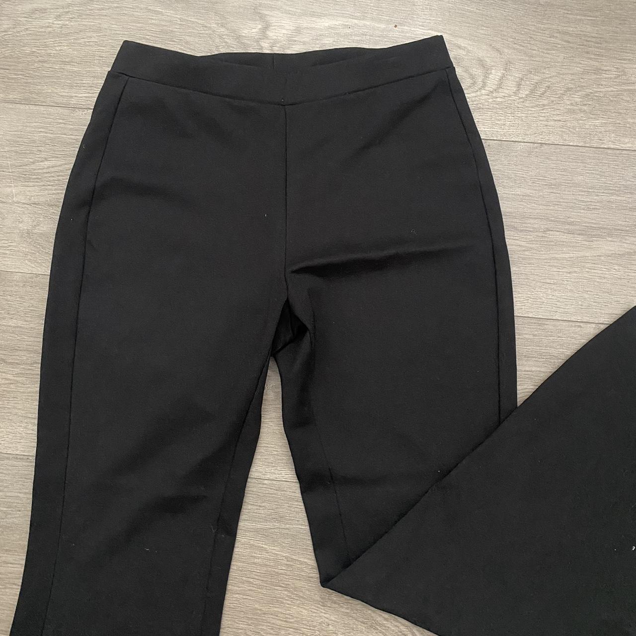 supre flared leggings - size M (would fit a... - Depop