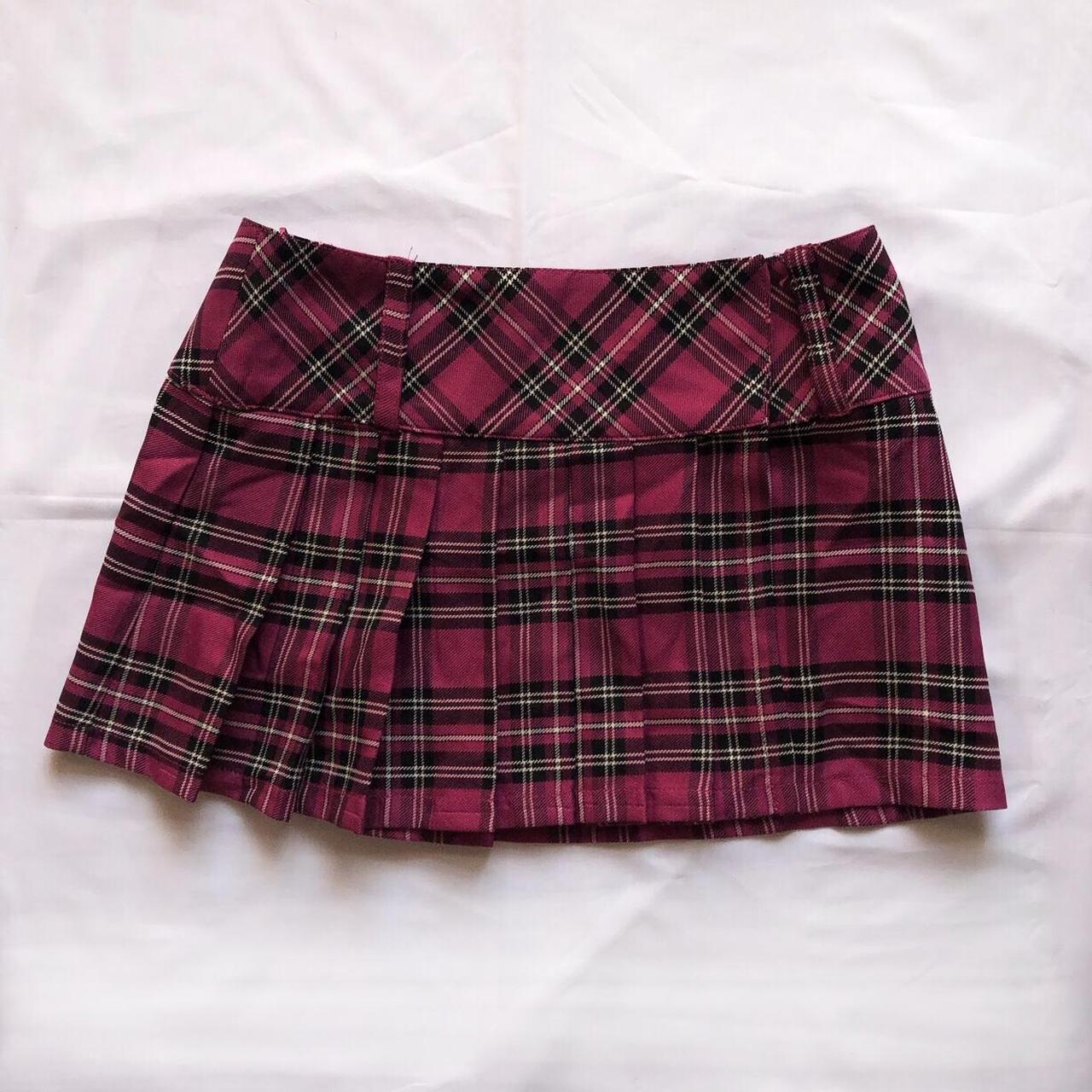 Adorable checked pleated mini skirt Brand:... - Depop