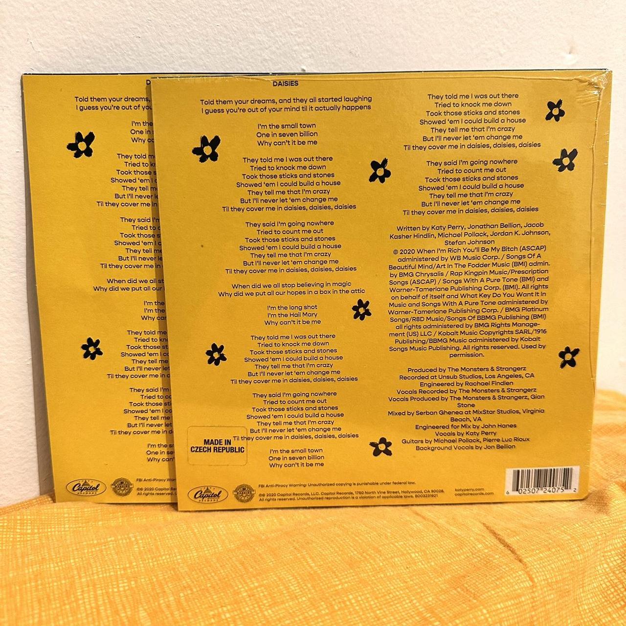 Katy Perry Daisies 7” Yellow Vinyl Signed Vinyl is | Depop