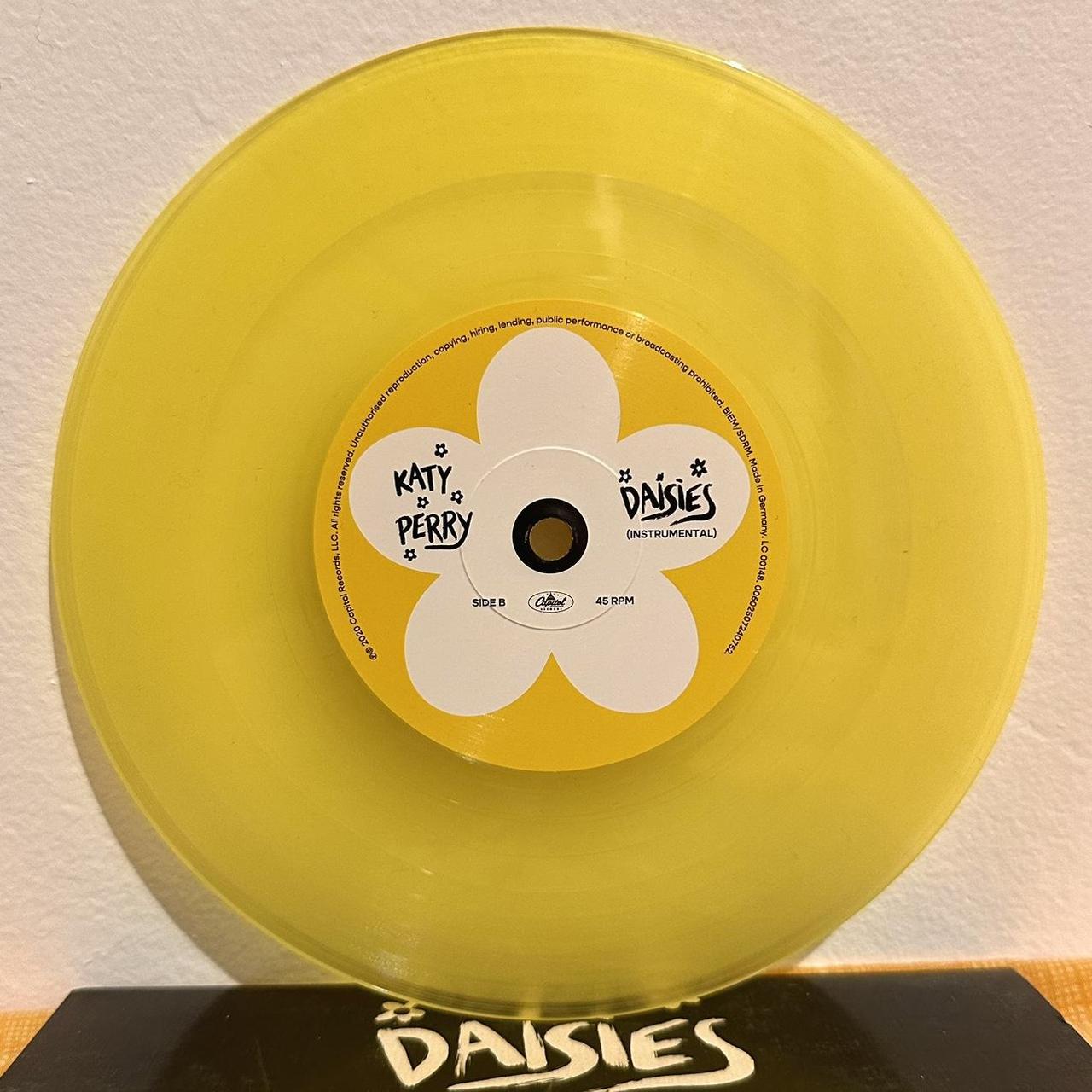 SIGNED KATY PERRY DAISIES hot VINYL