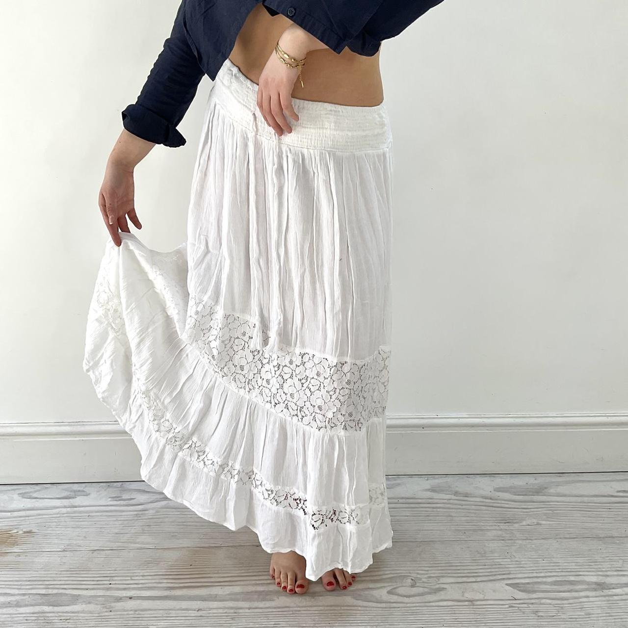 Women's White Skirt | Depop