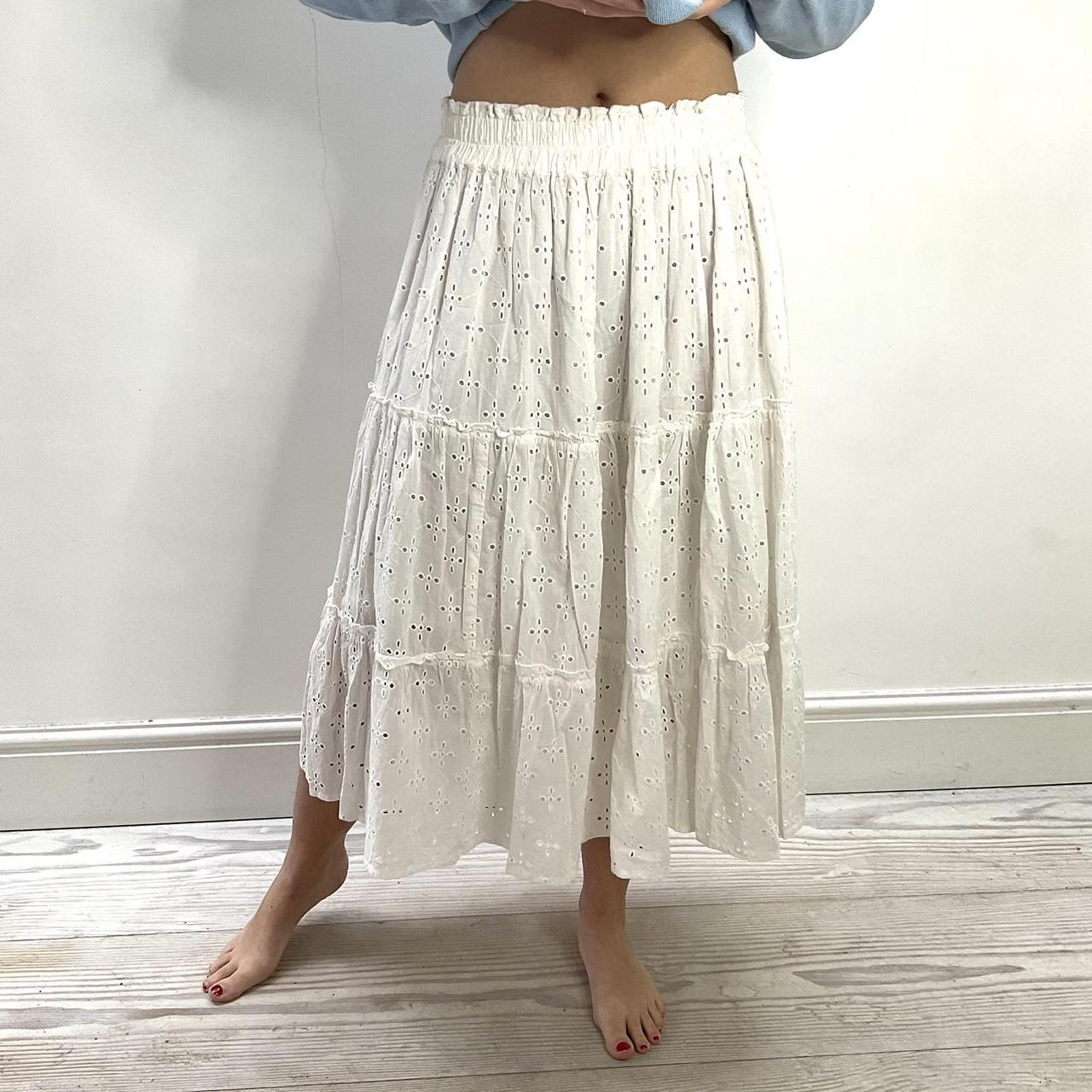 White broderie maxi skirt Elasticated waist Size... - Depop