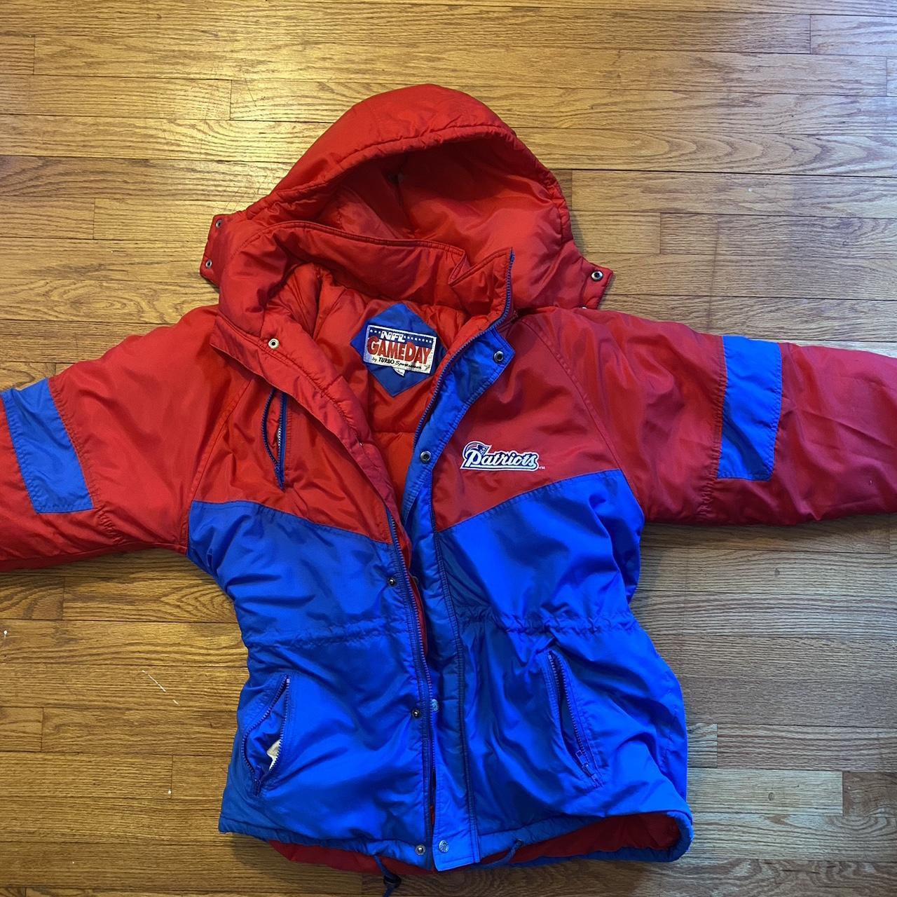 Vintage 90s New England Patriots NFL Gameday puffer - Depop