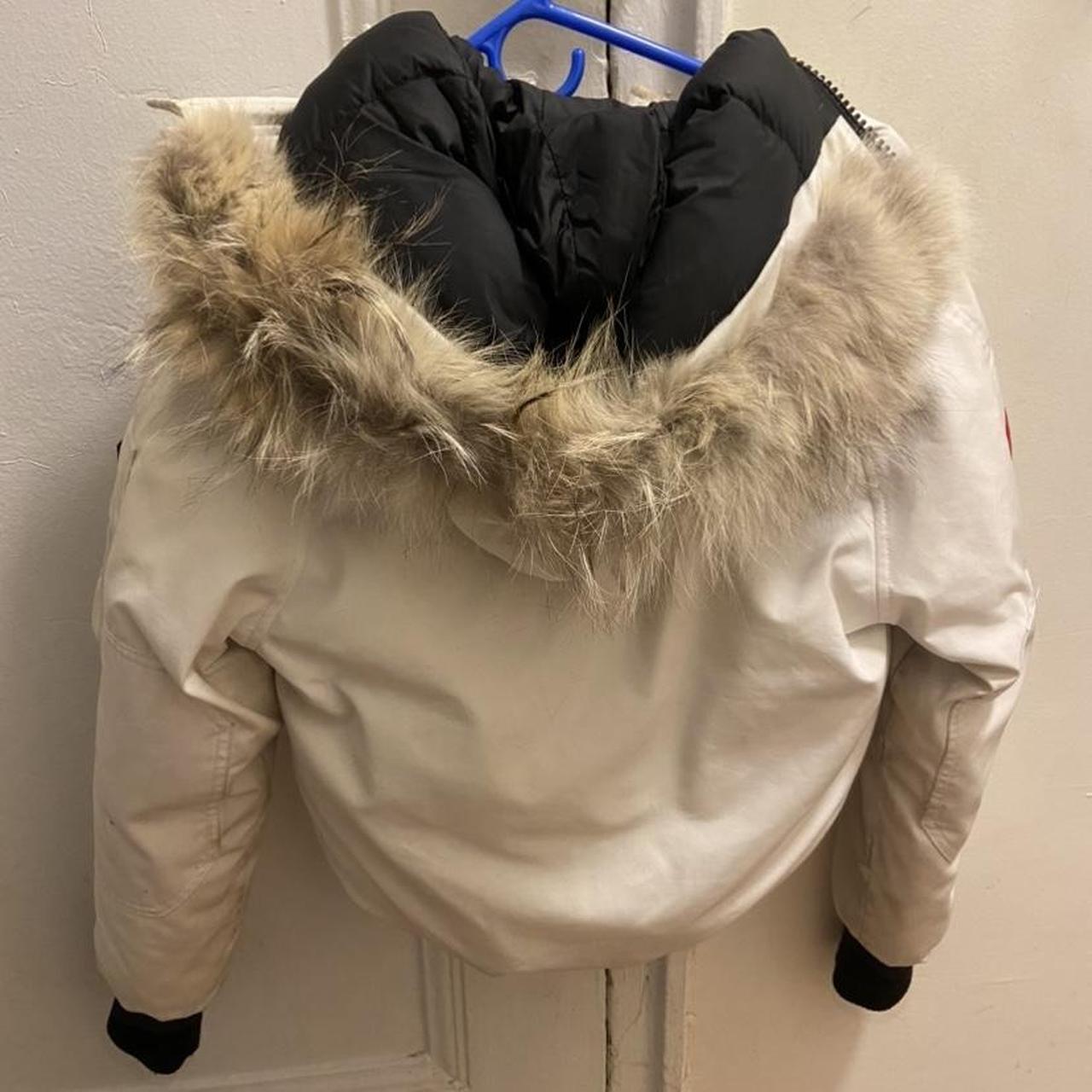 Canada goose bomber beige best sale