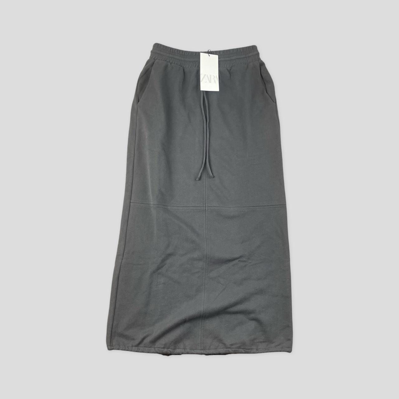 Zara Women's Grey Skirt Depop
