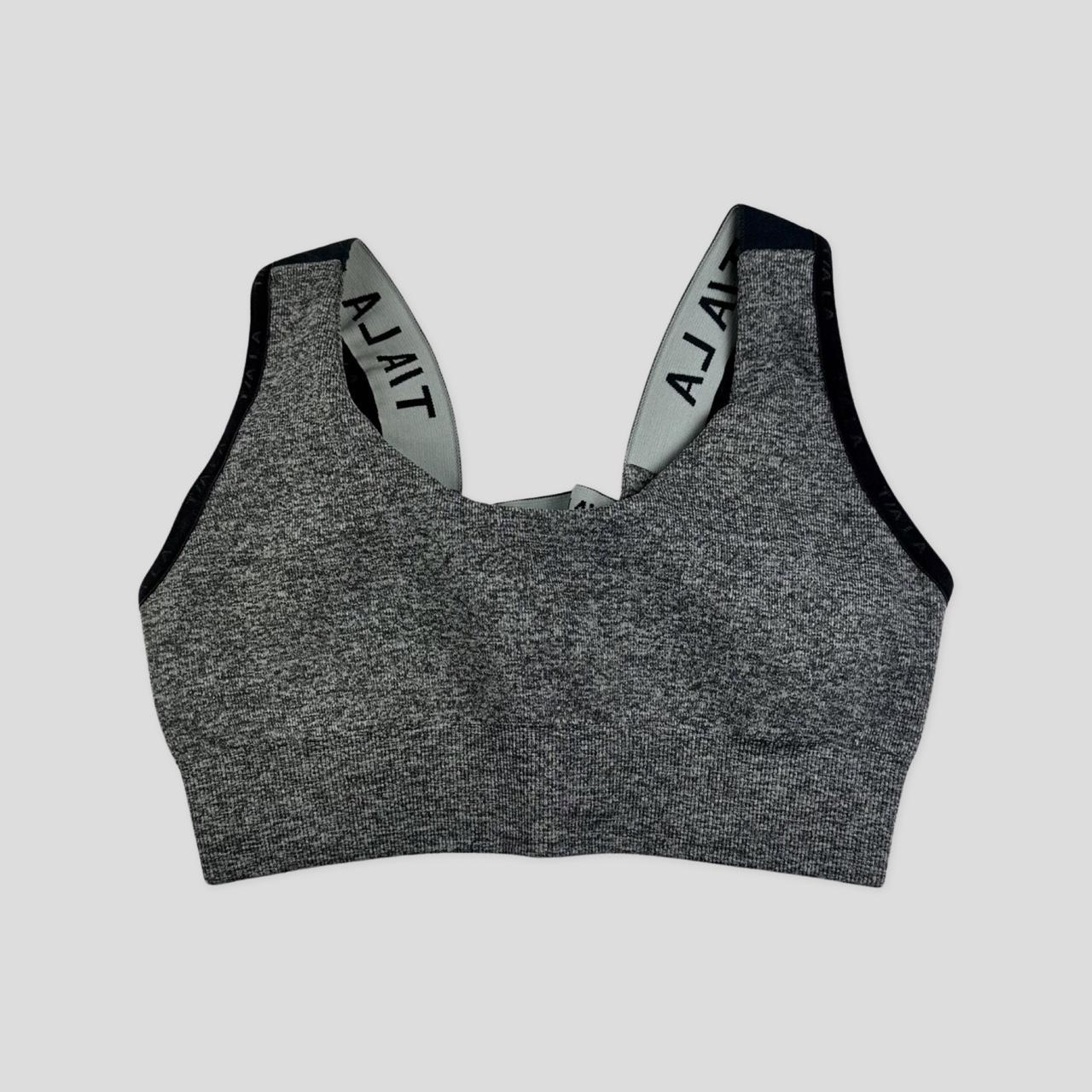 Tala Ayla sports bra XS RRP: £30 - Depop