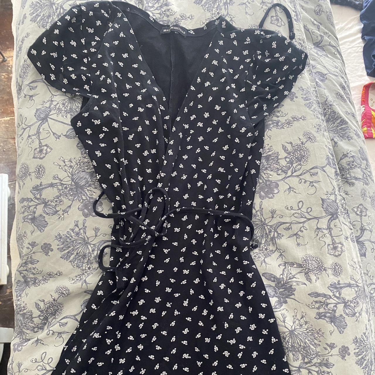 Brandy Melville Women's Navy and White Dress Depop