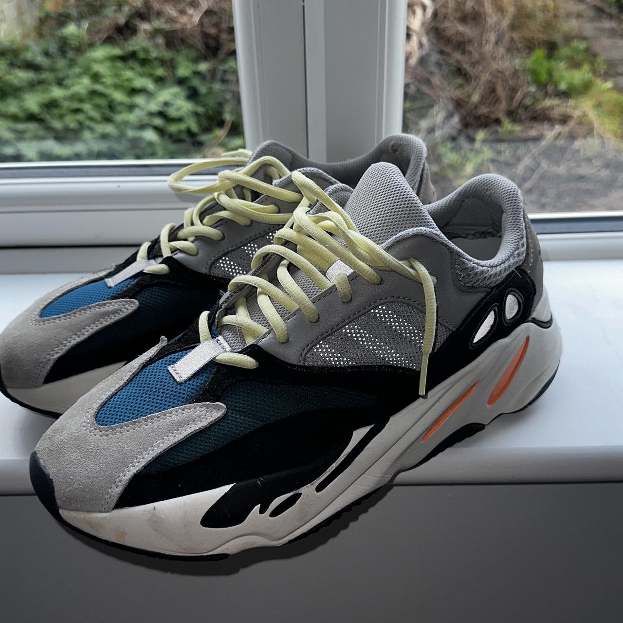 yeezy wave runner with shorts
