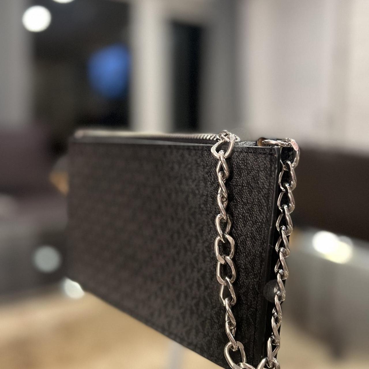 Michael kors purse with chain strap deals