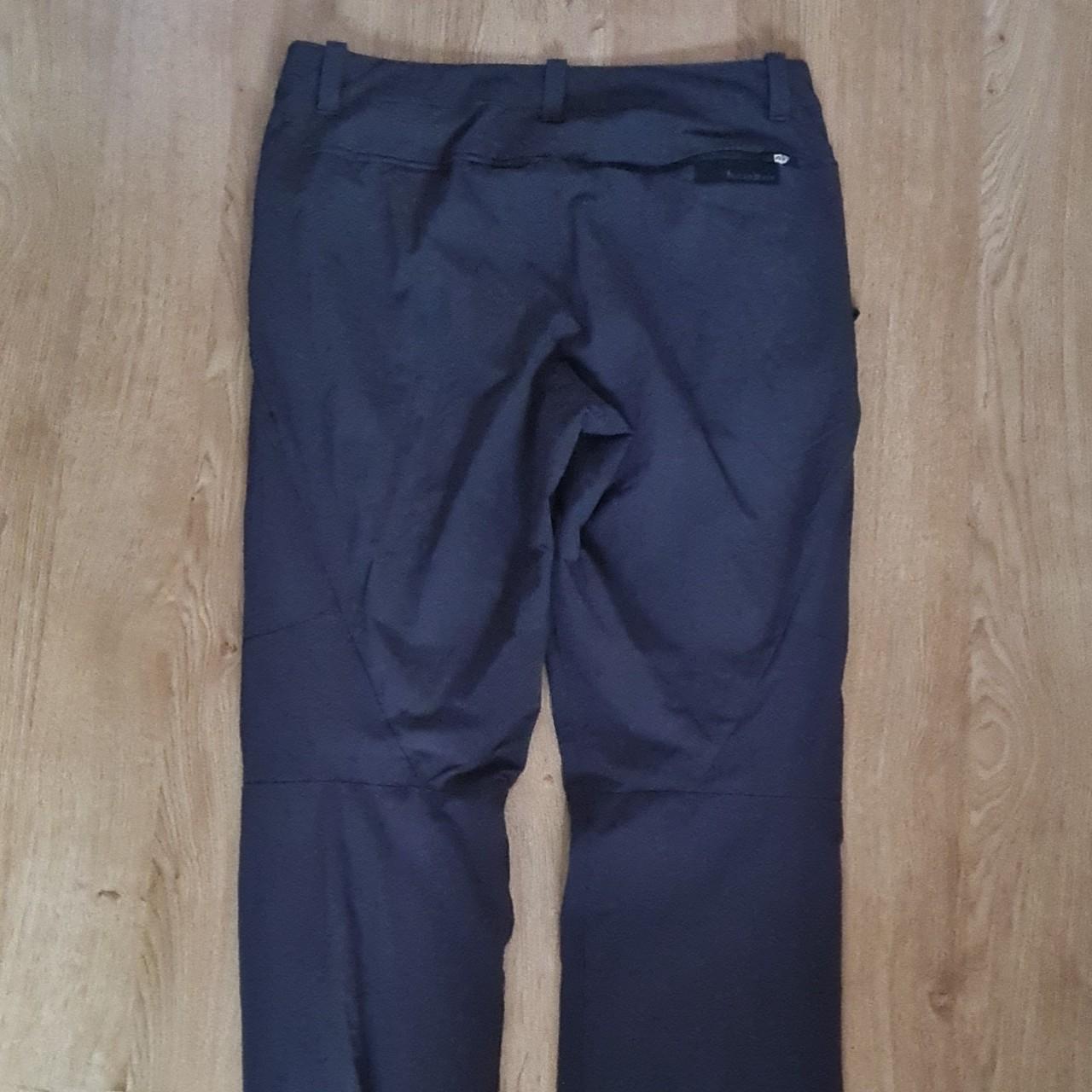 Mens mammut trousers ⚜️ Size 32