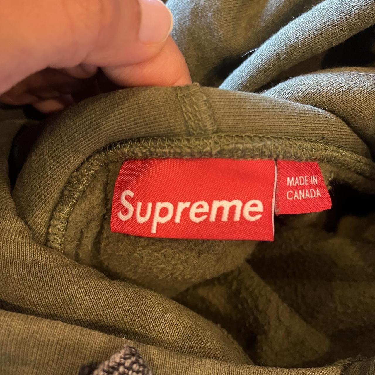 my local thrift is selling this tragic fake supreme hoodie for $120 🫠 :  r/Depop