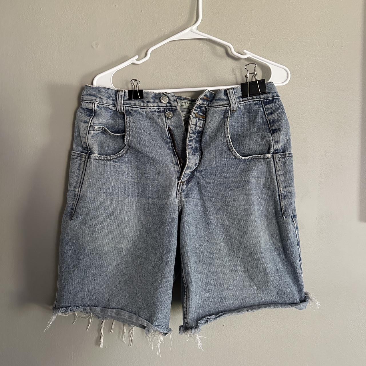 item listed by sydelizap