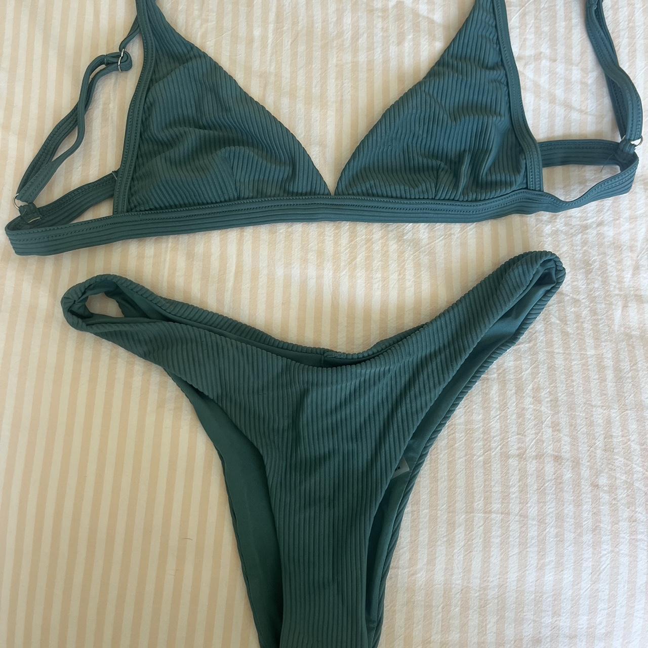 Glassons Bikini Set Size 8 Top Bottom Depop