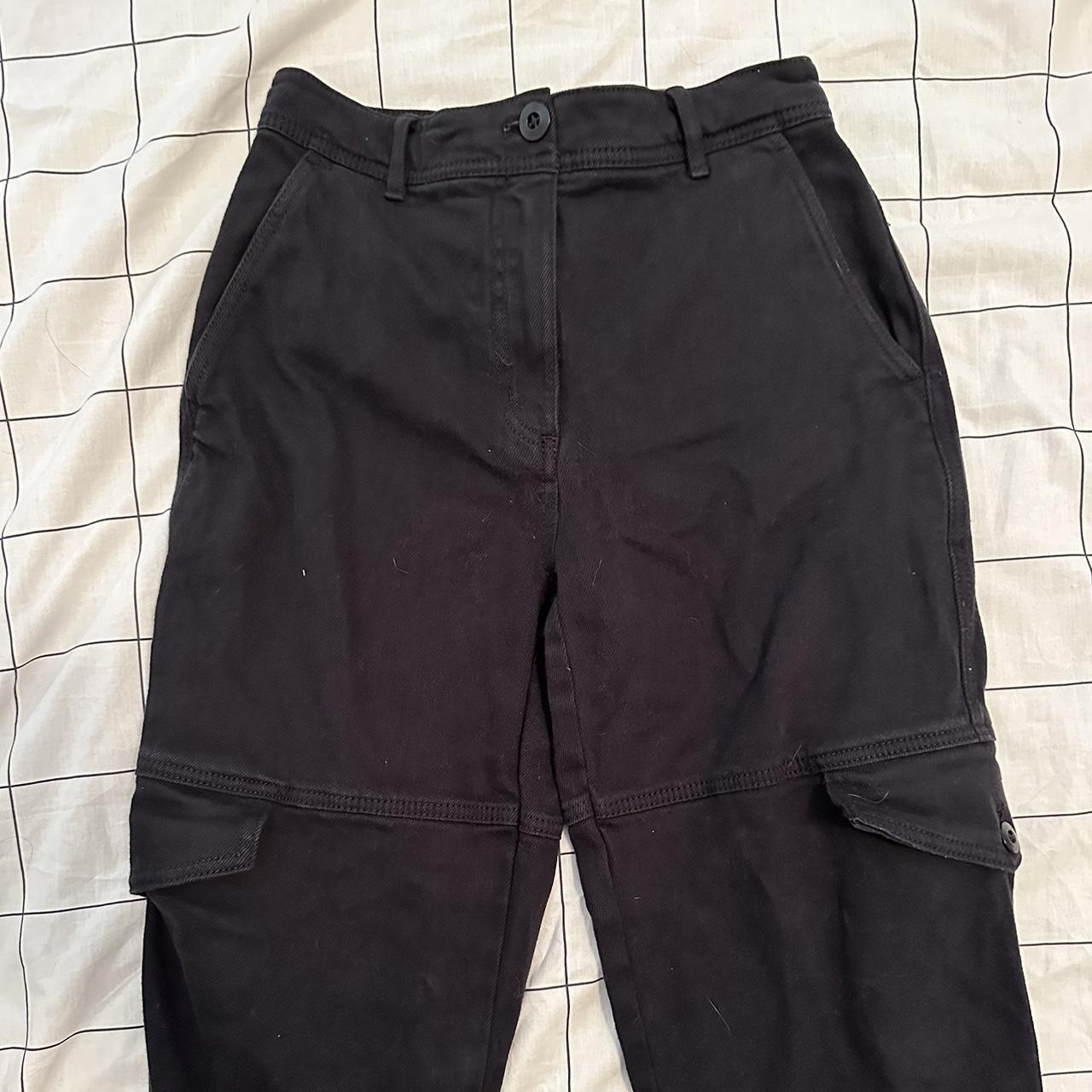 Aritzia wilfred free cargo pants black READ... Depop