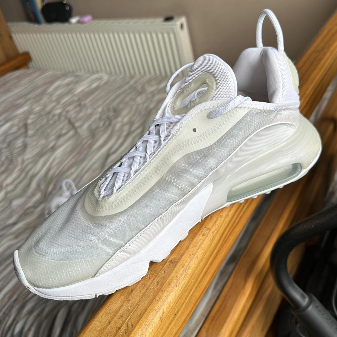 nike free trainer 1.0 mens white