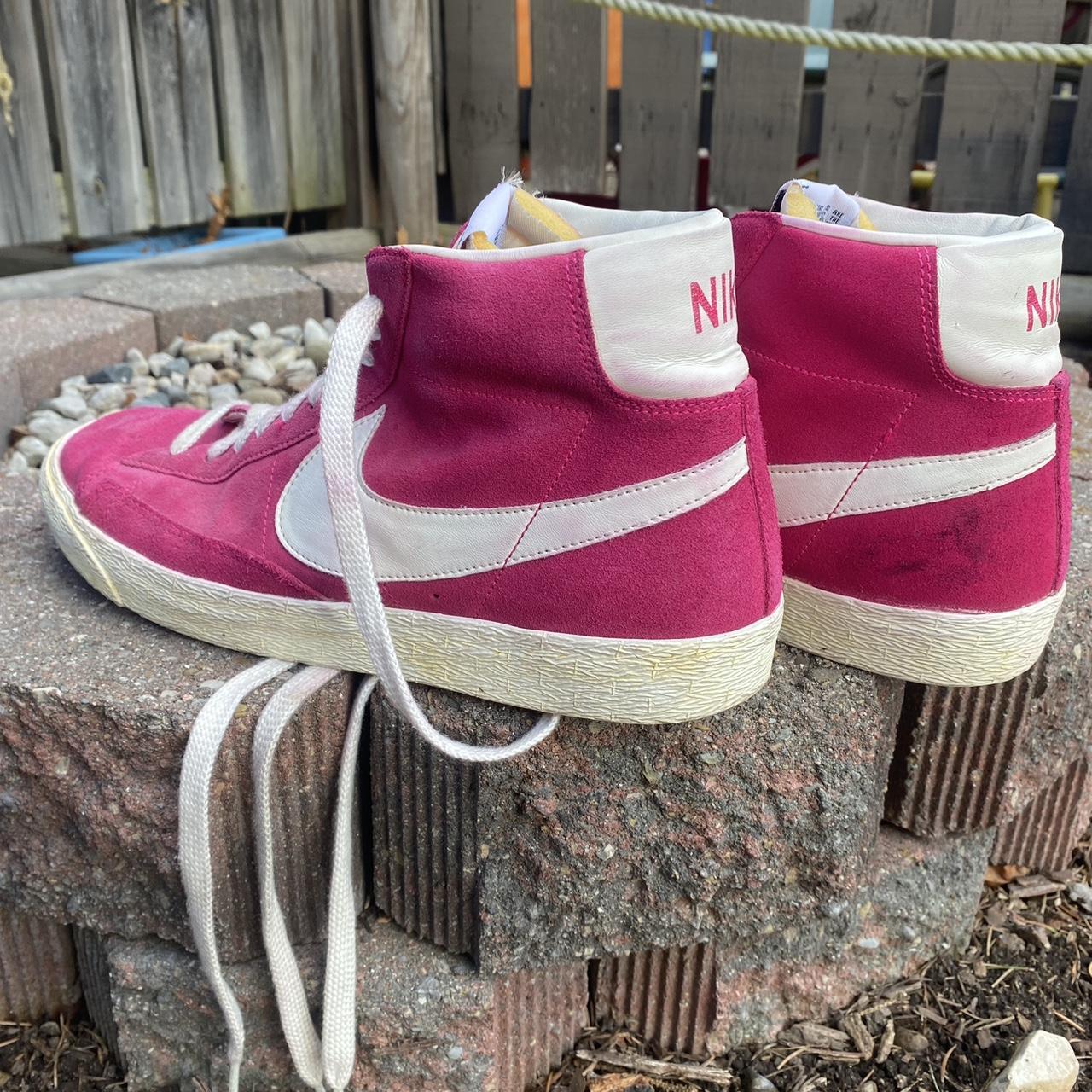 Nike blazer high mens pink online